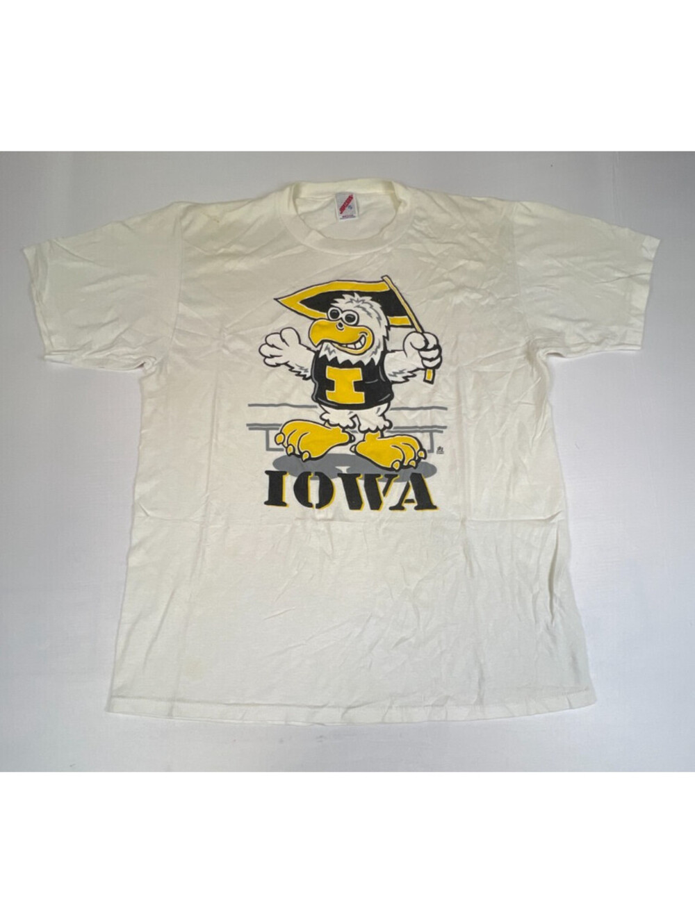 Jerzees Vintage Mens XL Iowa Hawkeyes 1987 Mascot Graphic T Shirt Made In USA
